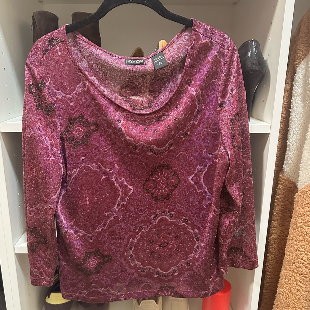 Vintage NY & Co sheer shimmery burgundy top size L